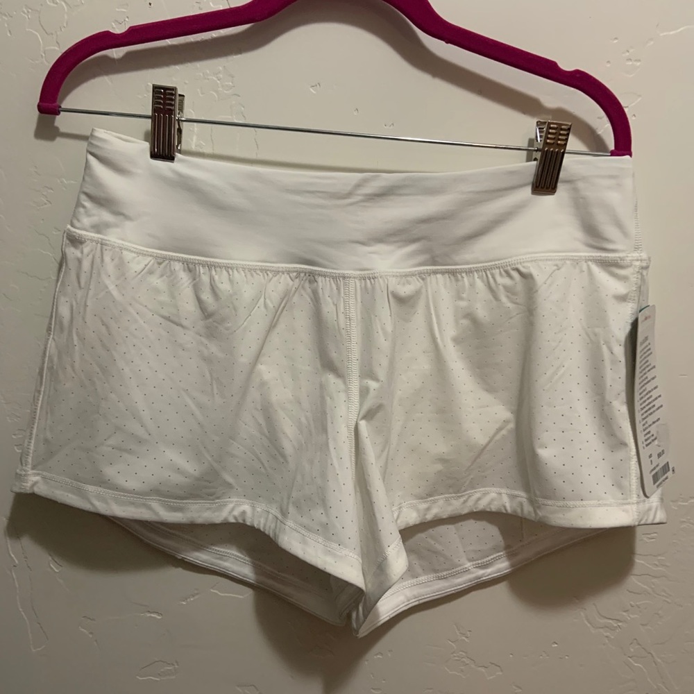 Lululemon final lap shorts. New with tags